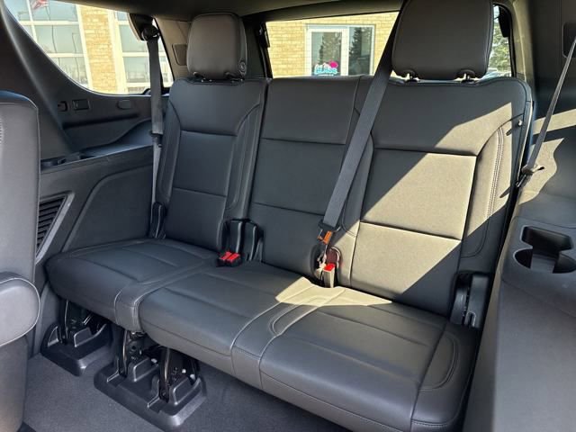 Certified 2024 Chevrolet Tahoe Z71 w/ Z71 Off-Road Package image 36