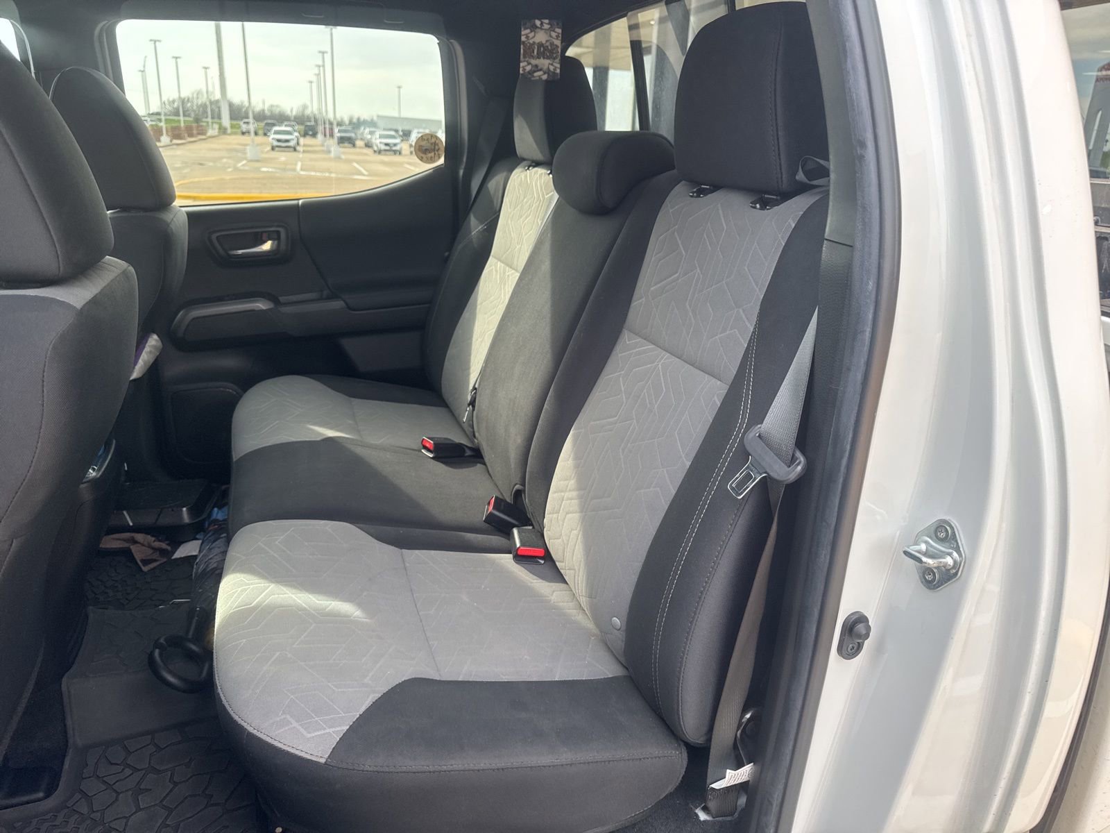 Used 2023 Toyota Tacoma TRD Off-Road image 29