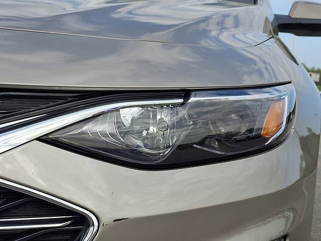 Used 2024 Chevrolet Malibu LT image 9