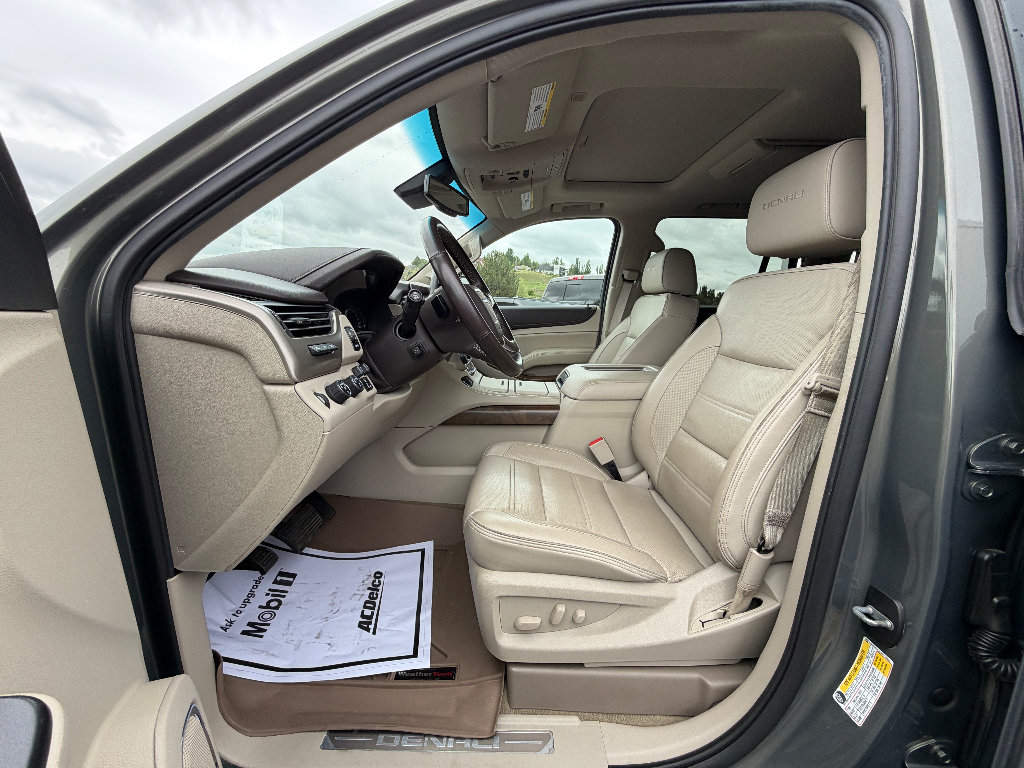 Used 2018 GMC Yukon Denali w/ Open Road Package AWD/4WD image 2
