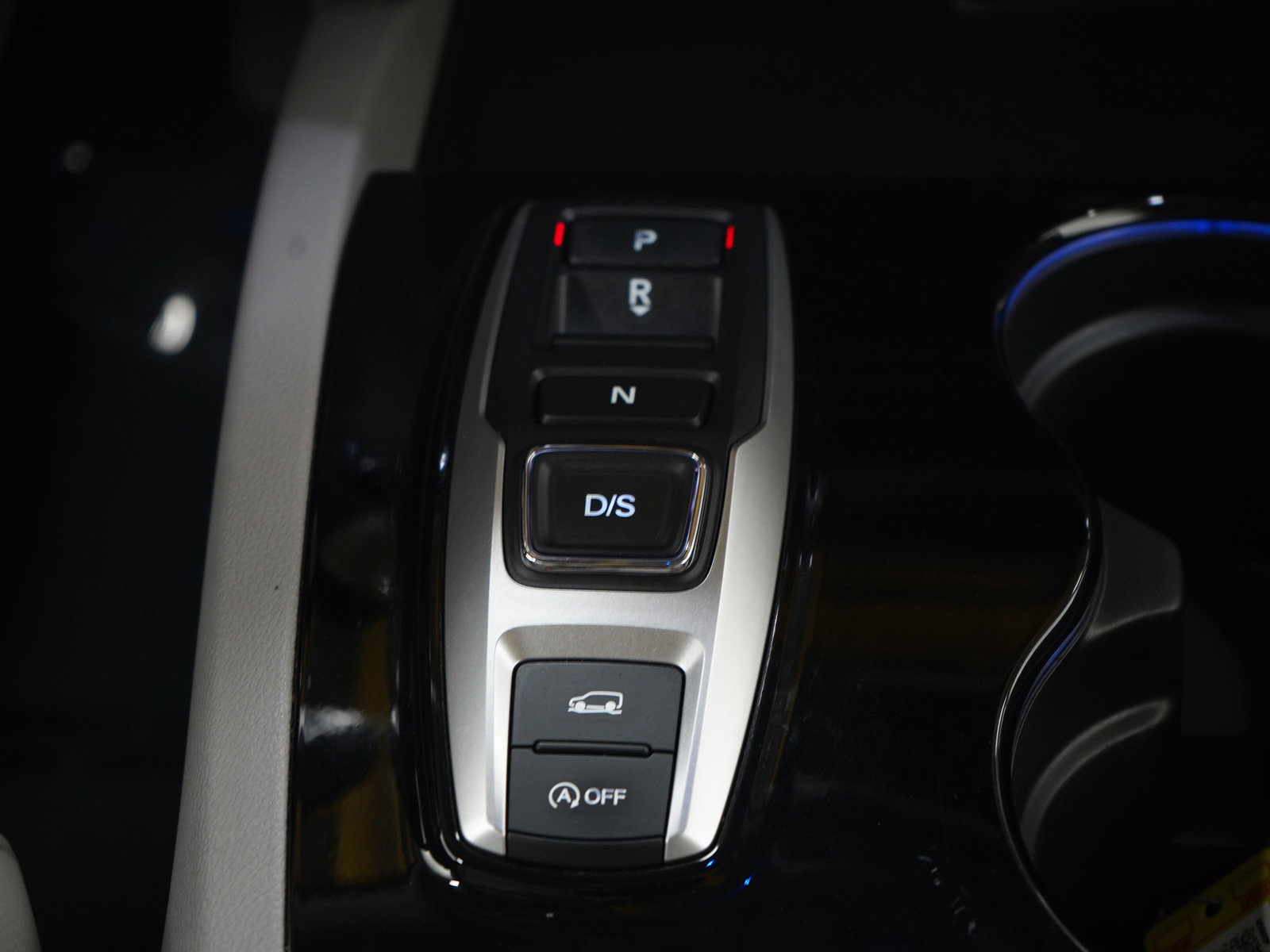 Used 2017 Honda Pilot Touring image 22