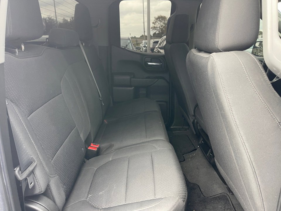 Used 2022 Chevrolet Silverado 1500 Custom image 29