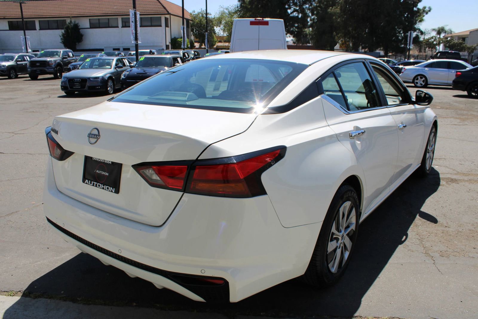 Used 2024 Nissan Altima 2.5 S image 37