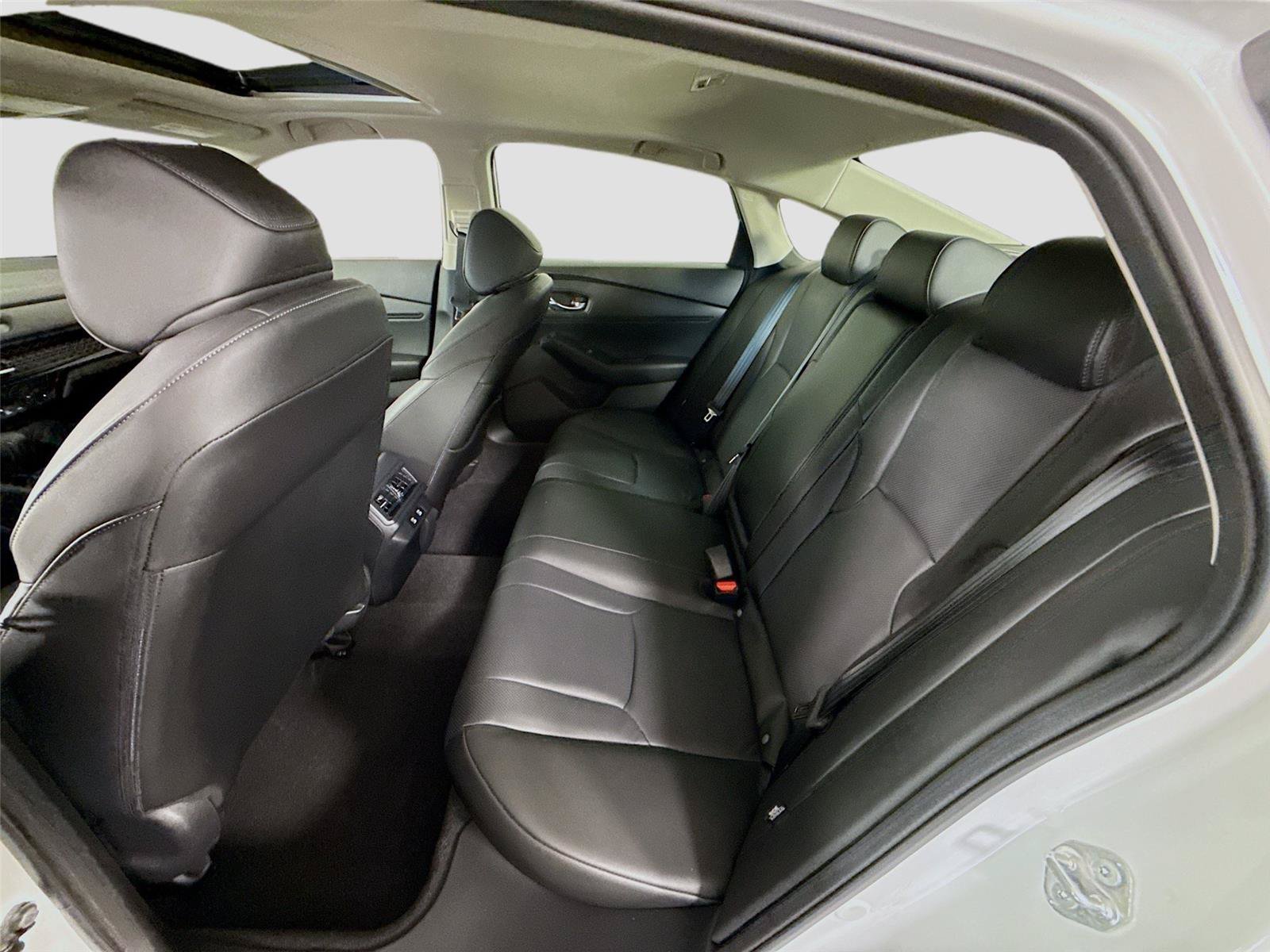 Used 2025 Honda Accord EX-L image 21