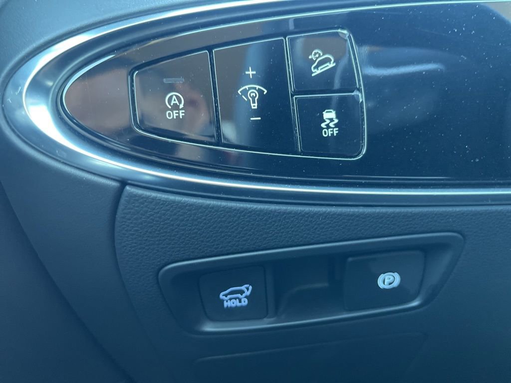 Used 2025 Genesis GV70 2.5T image 28