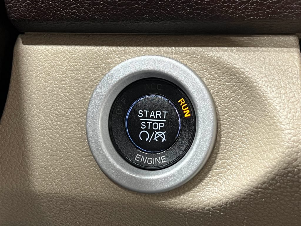 Used 2014 RAM 1500 Laramie w/ Convenience Group AWD/4WD image 22