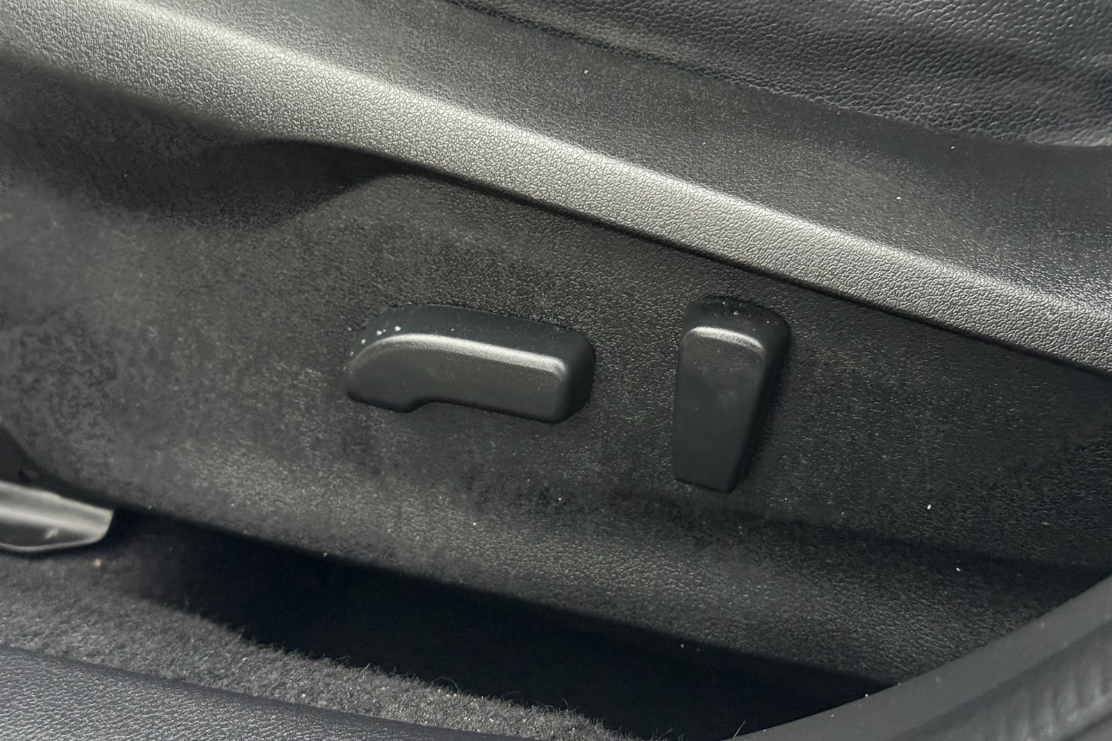 Certified 2020 Subaru Crosstrek 2.0i Limited image 14