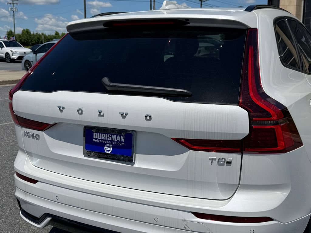 New 2026 Volvo XC60 T8 Core w/ Climate Package AWD/4WD image 5