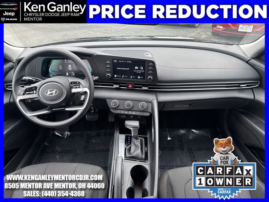 Used 2024 Hyundai Elantra SE image 19