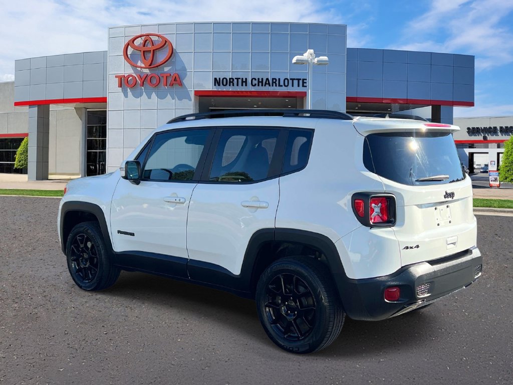 Used 2019 Jeep Renegade Altitude w/ Quick Order Package 2XM AWD/4WD image 4