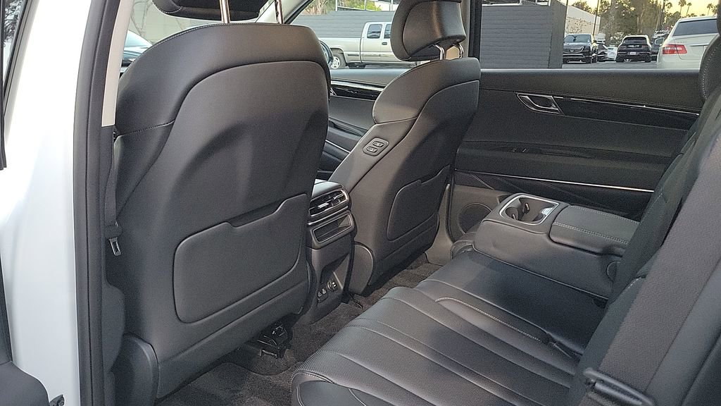 Used 2025 Genesis GV80 2.5T Standard image 20
