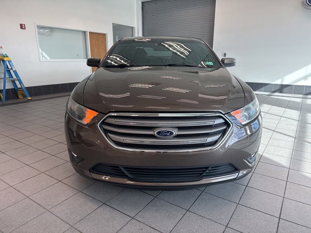 Used 2015 Ford Taurus SEL w/ Equipment Group 201A AWD/4WD image 7