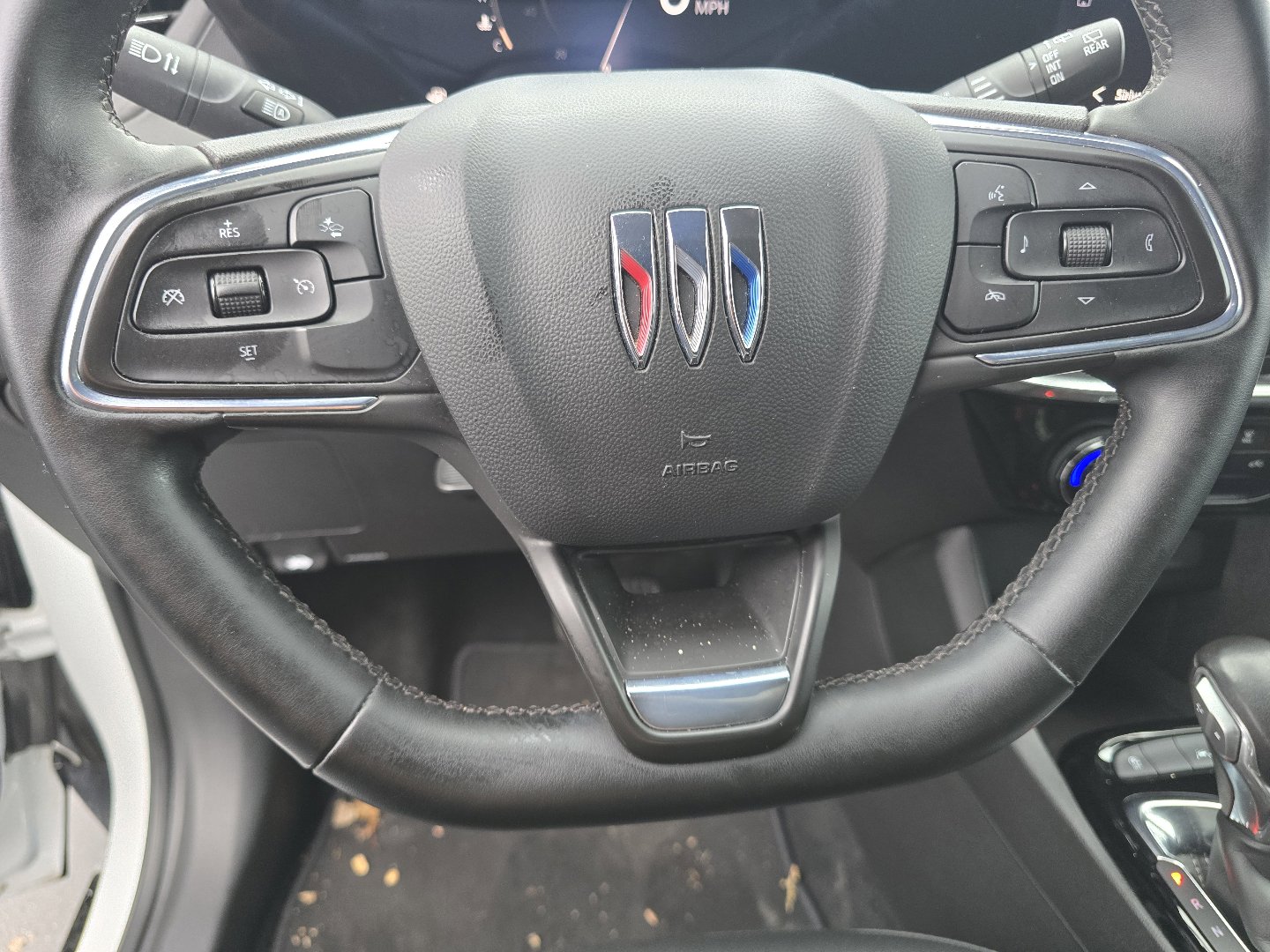 Used 2024 Buick Encore GX Sport Touring image 30