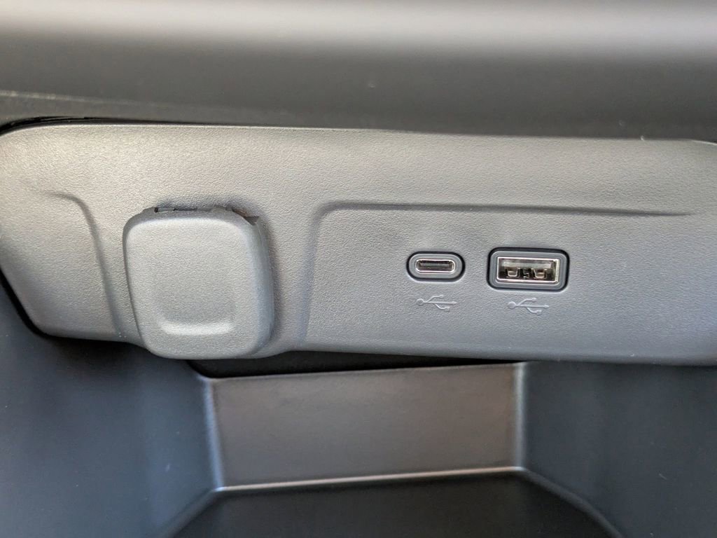 New 2026 Chevrolet Trax LS w/ Driver Confidence Package image 21