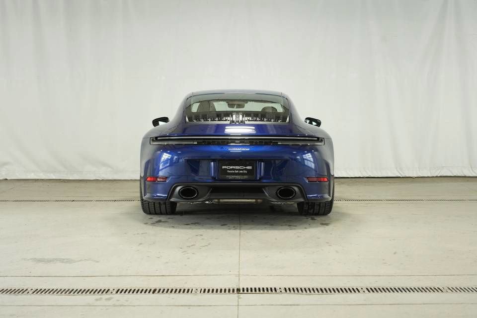 Certified 2026 Porsche 911 Carrera T image 6