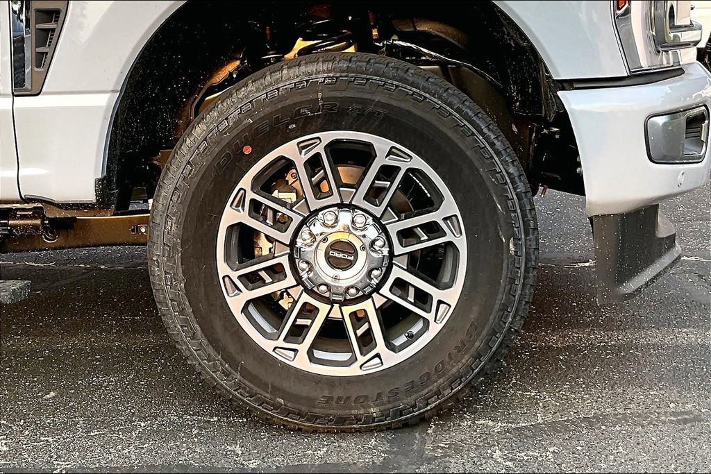 New 2025 Ford F350 Platinum w/ Platinum Plus Package image 12