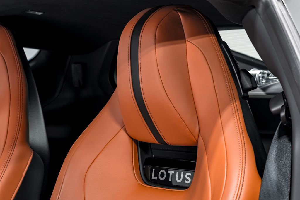 Used 2024 Lotus Emira First Edition image 18