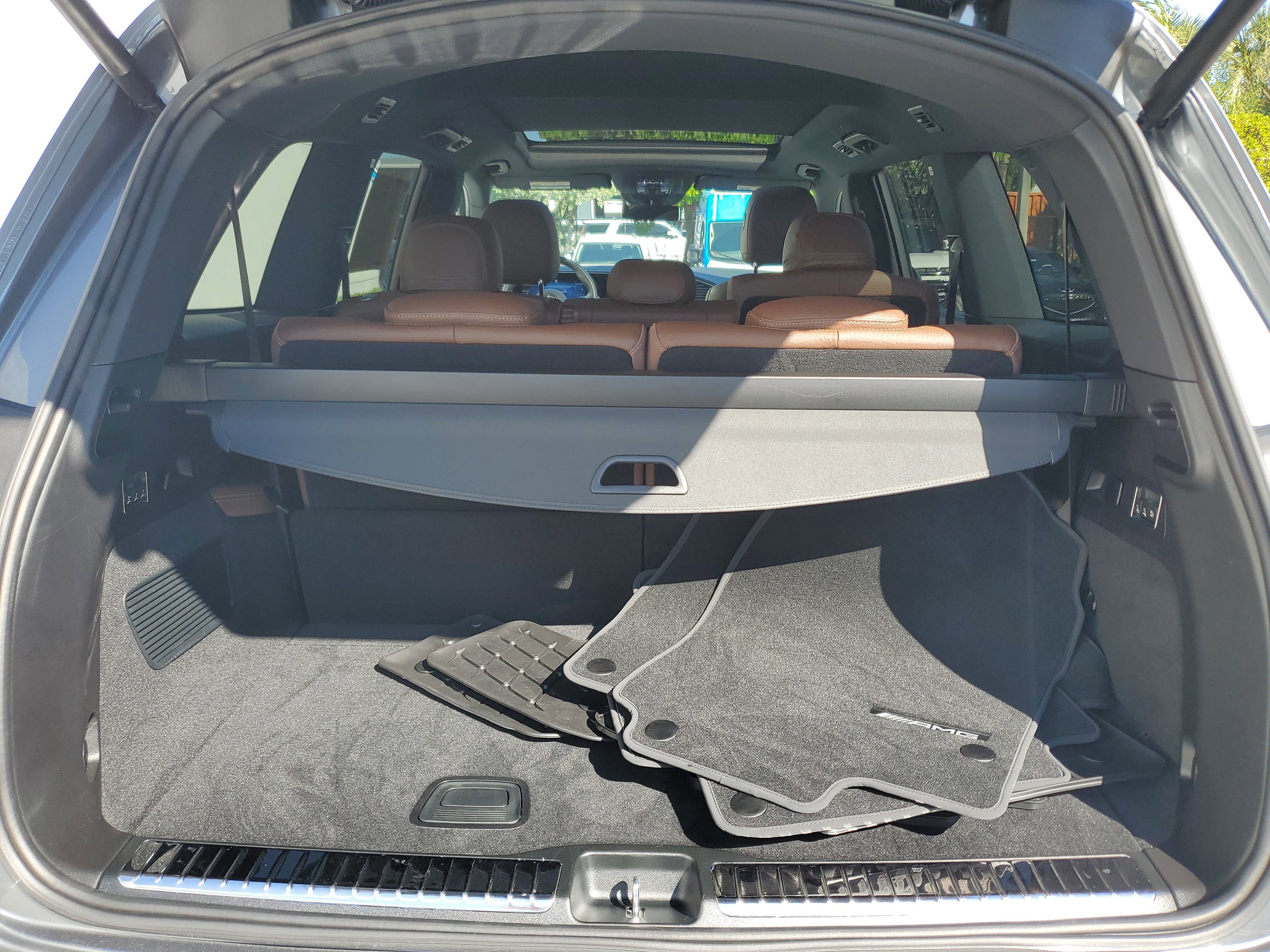 Used 2024 Mercedes-Benz GLS 450 4MATIC image 10