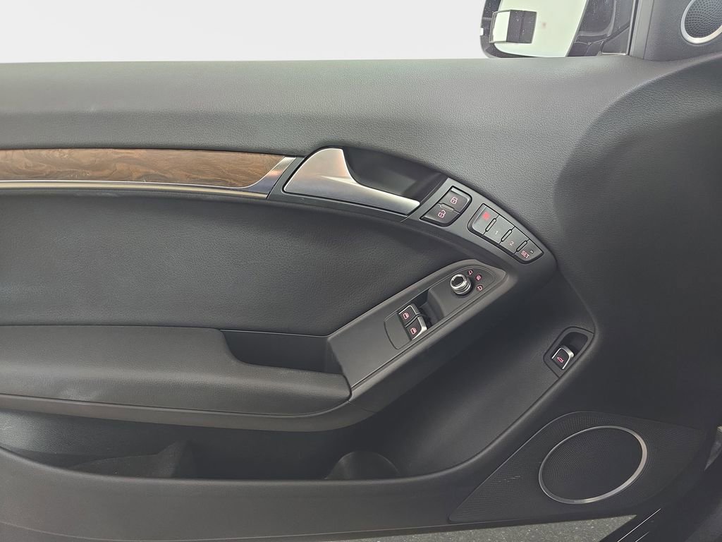 Used 2013 Audi A5 2.0T Premium Plus image 28