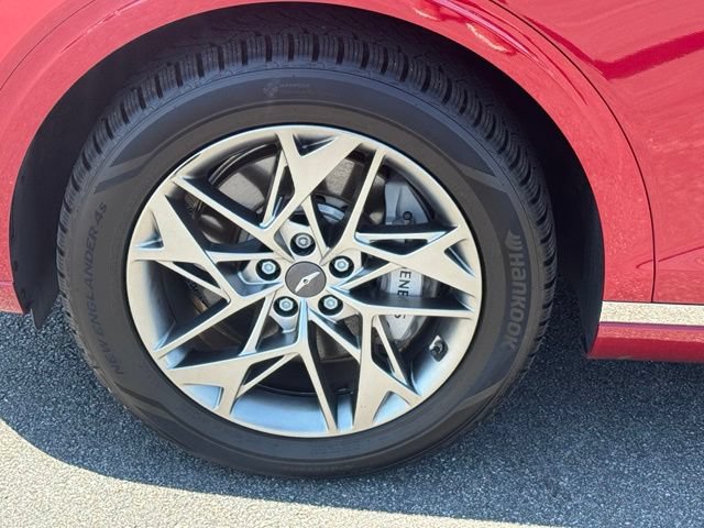 Certified 2023 Genesis GV70 2.5T w/ Advanced Package AWD/4WD image 4