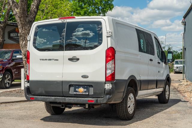 Used 2015 Ford Transit 250 130 Low Roof w/ Exterior Upgrade Package image 6