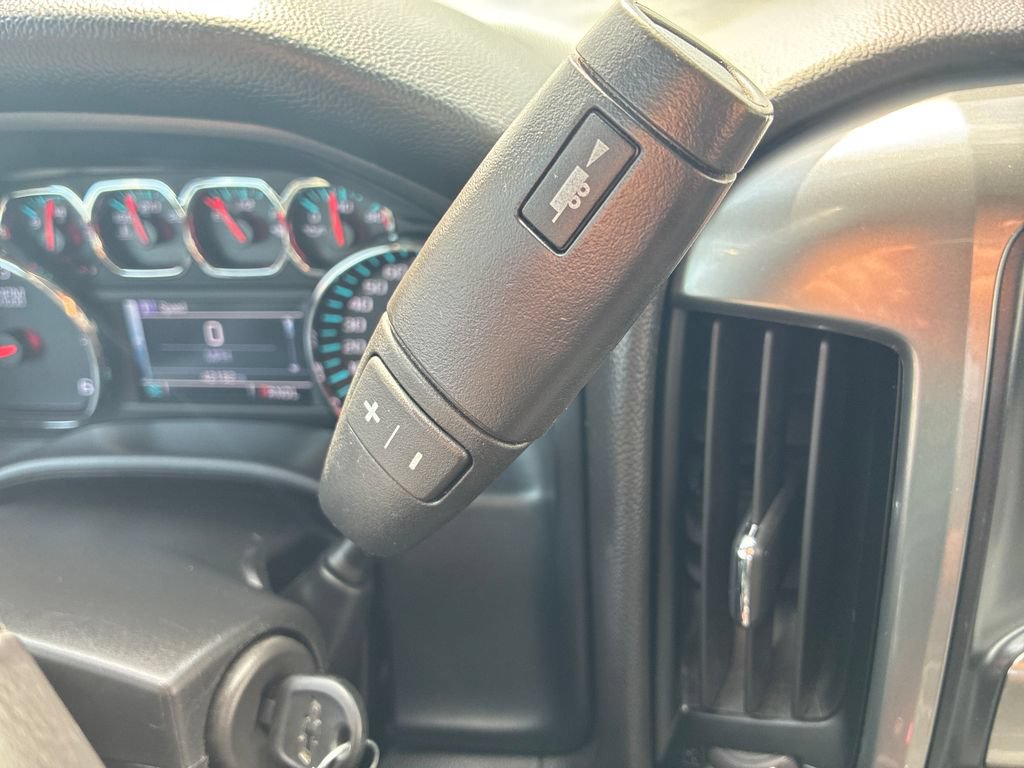 Used 2019 Chevrolet Silverado 1500 LT w/ All Star Edition AWD/4WD image 27