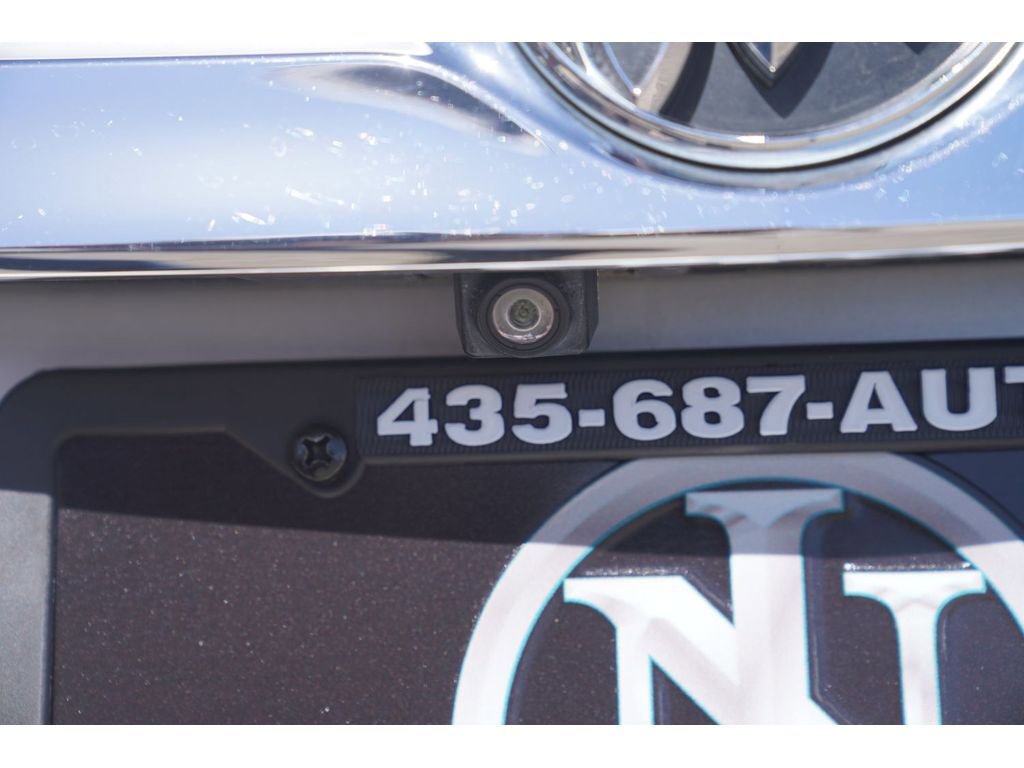 Used 2014 Buick LaCrosse Leather FWD image 10