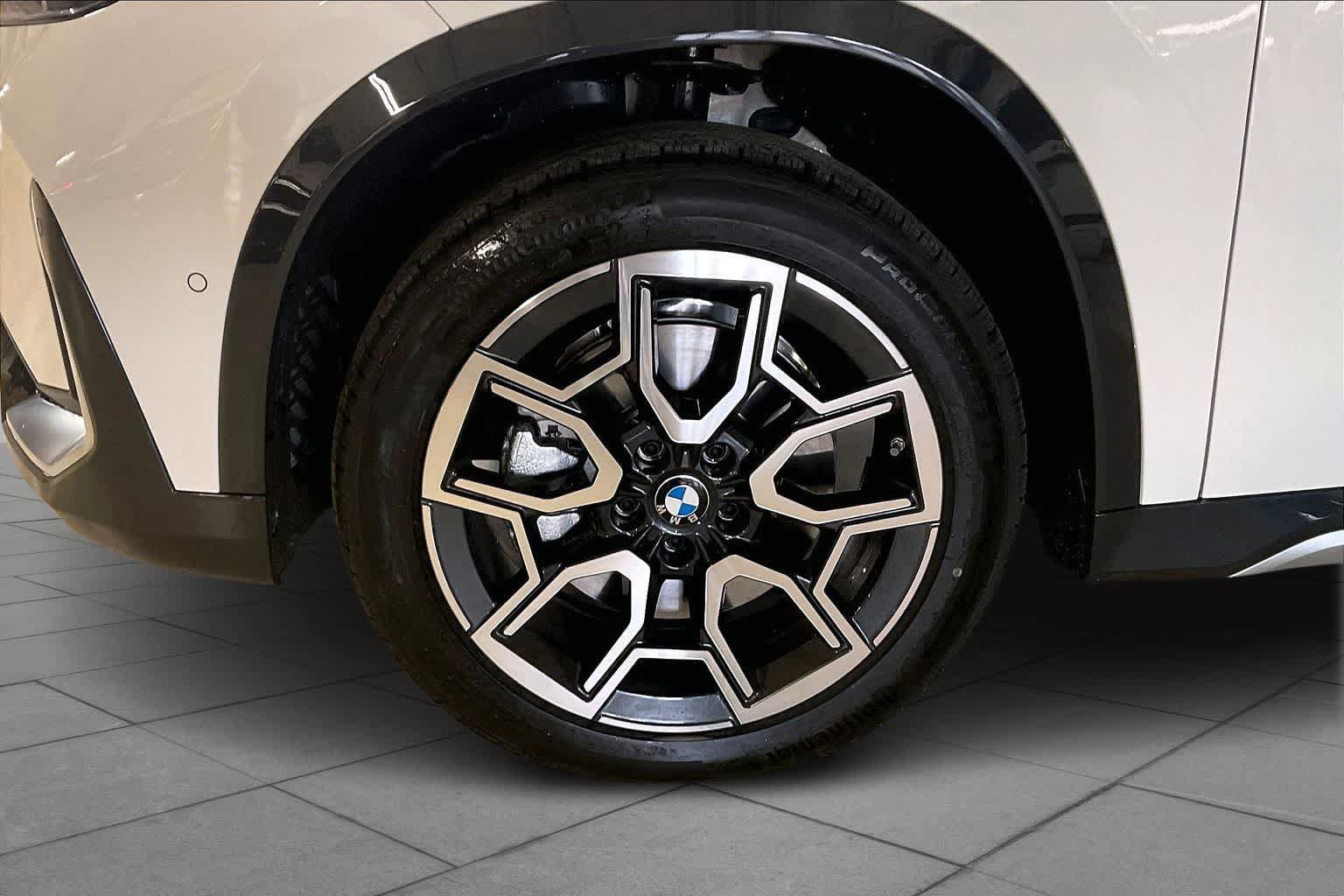Used 2026 BMW X1 xDrive28i w/ Convenience Package AWD/4WD image 11