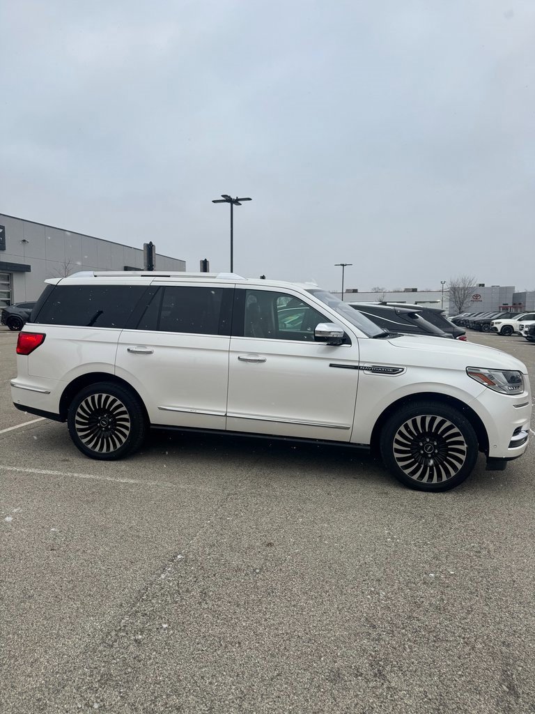 Used 2018 Lincoln Navigator Black Label w/ Cargo Package image 7