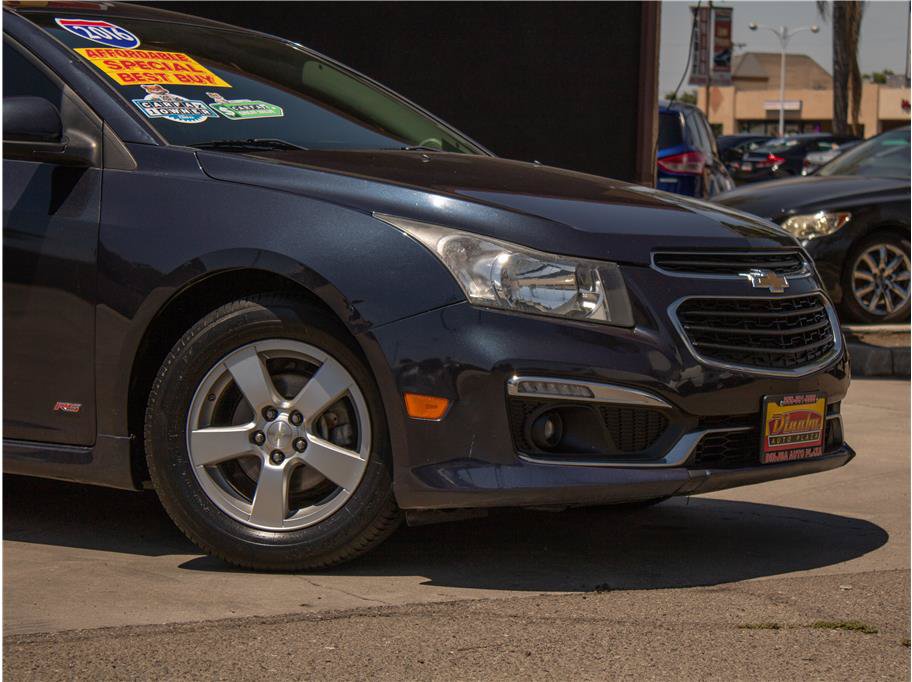 Used 2016 Chevrolet Cruze LT FWD image 6