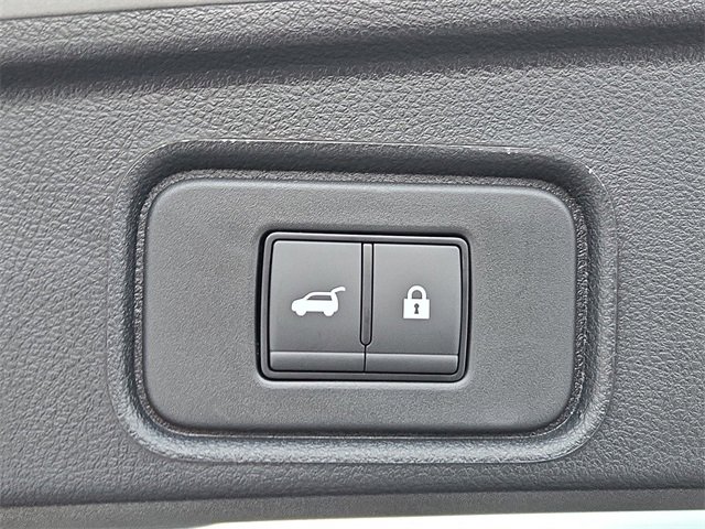 New 2025 Nissan Pathfinder SL image 28