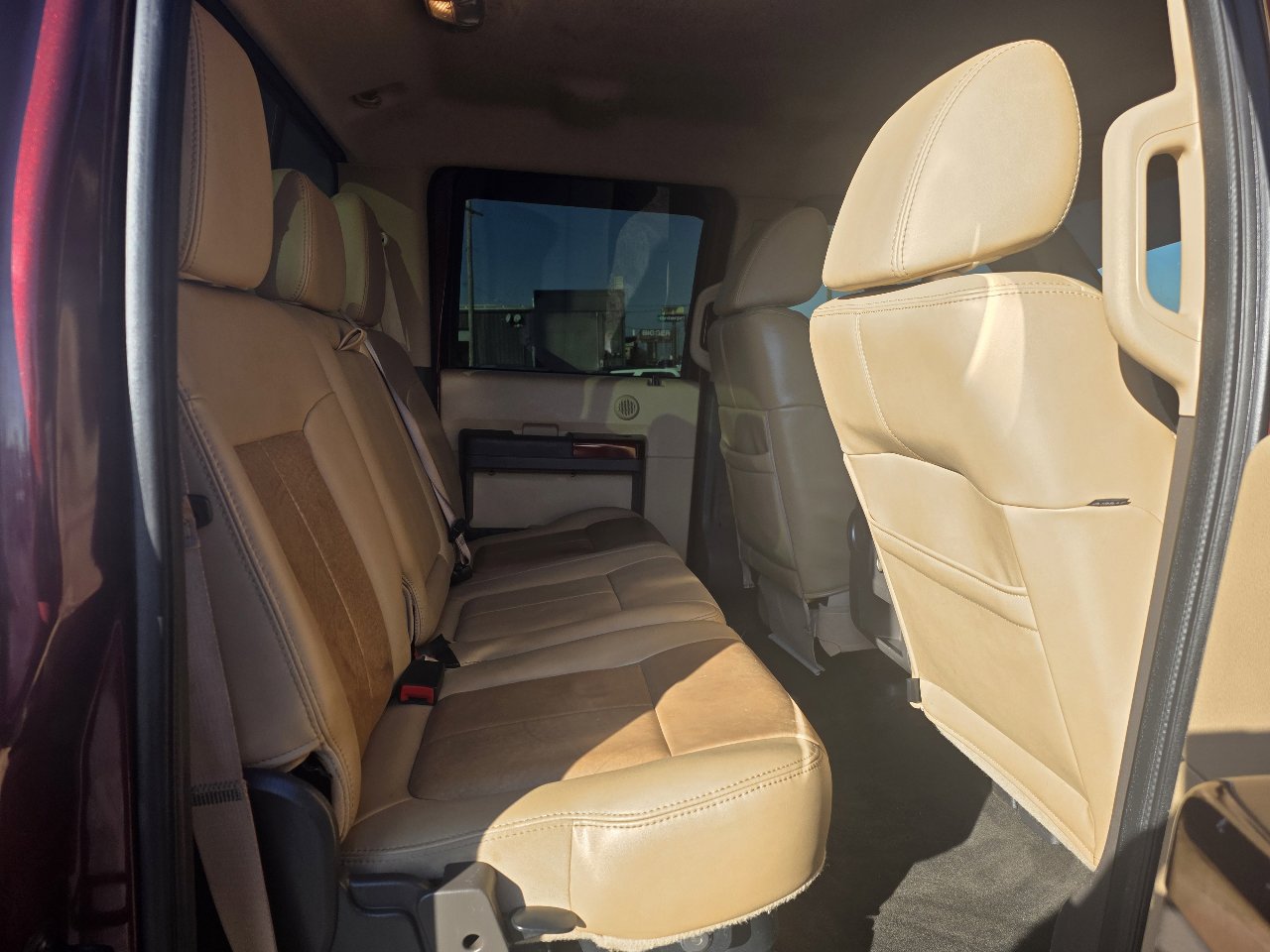 Used 2011 Ford F250 Lariat w/ Lariat Interior Pkg image 15
