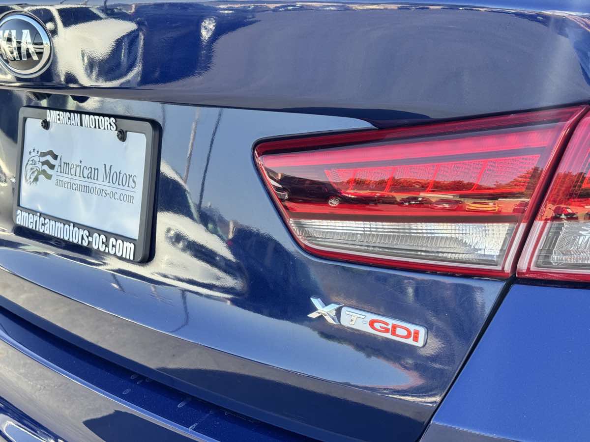 Used 2017 Kia Optima SX FWD image 17