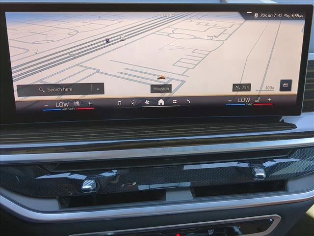 Used 2025 BMW X5 xDrive40i w/ Premium Package image 13