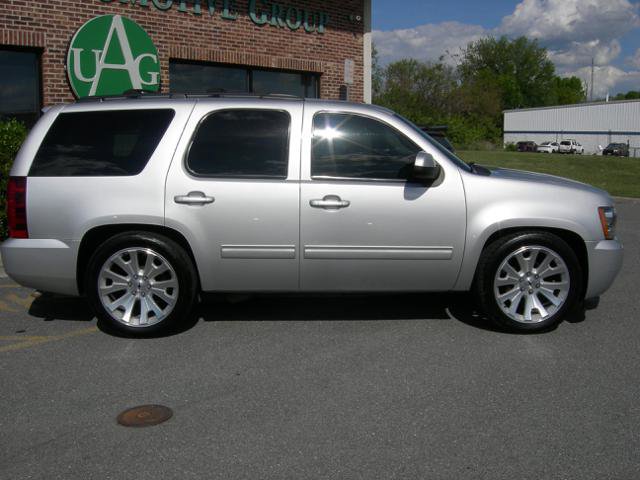 Used 2013 Chevrolet Tahoe LT AWD/4WD image 4
