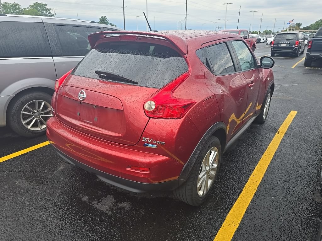 Used 2014 Nissan Juke SV w/ Navigation Package AWD/4WD image 8