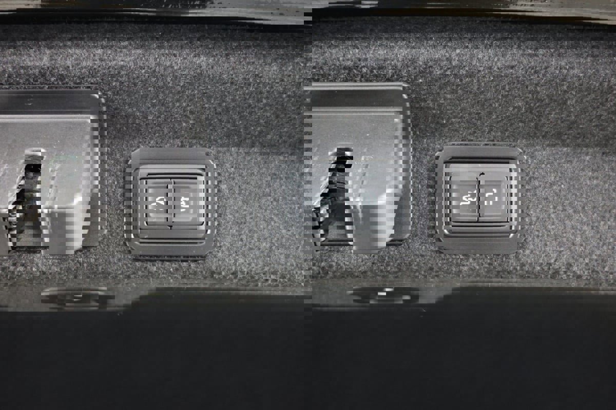 Used 2023 Audi S6 Prestige w/ Prestige Package image 47