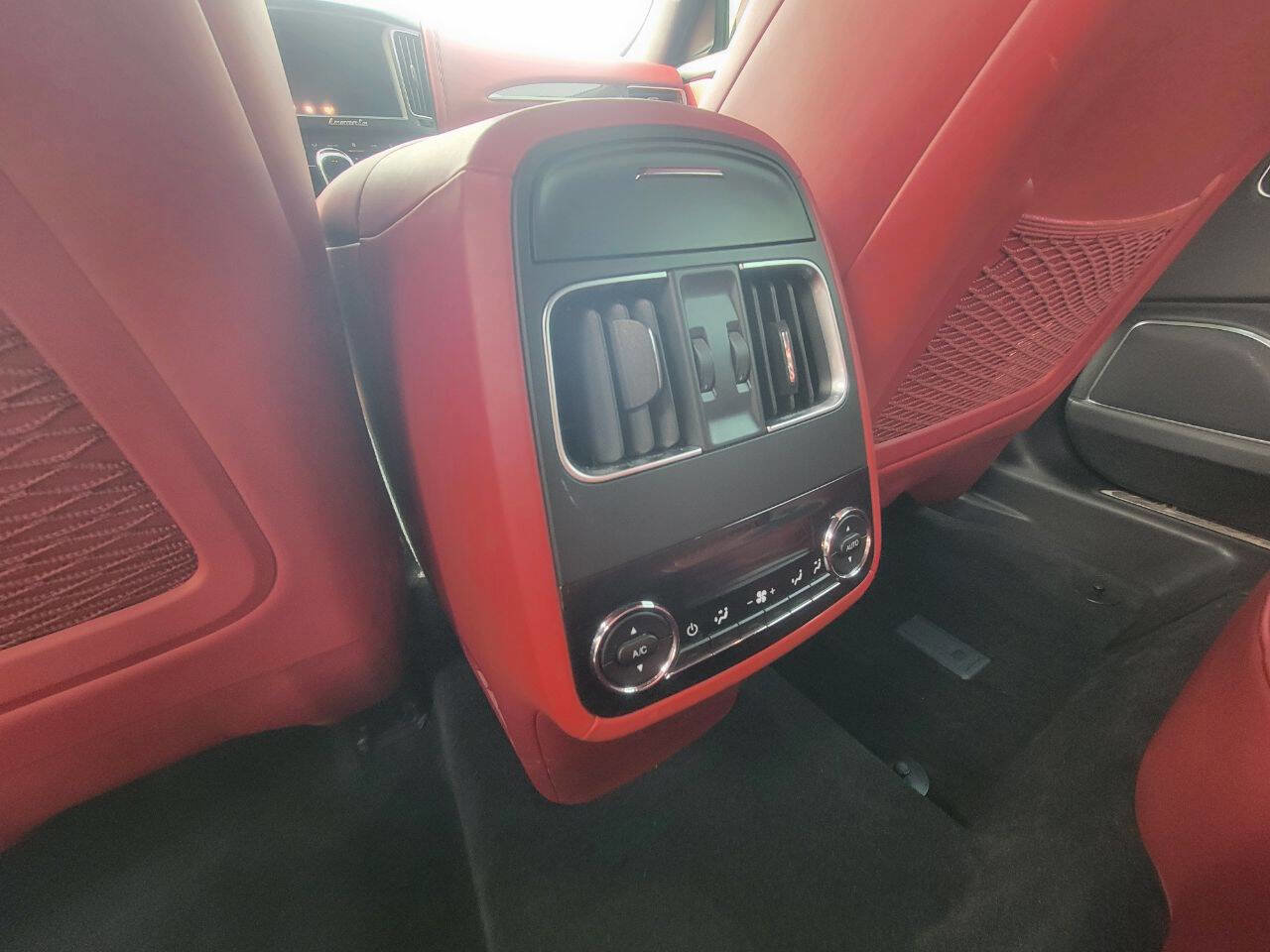 Used 2017 Maserati Levante S image 24