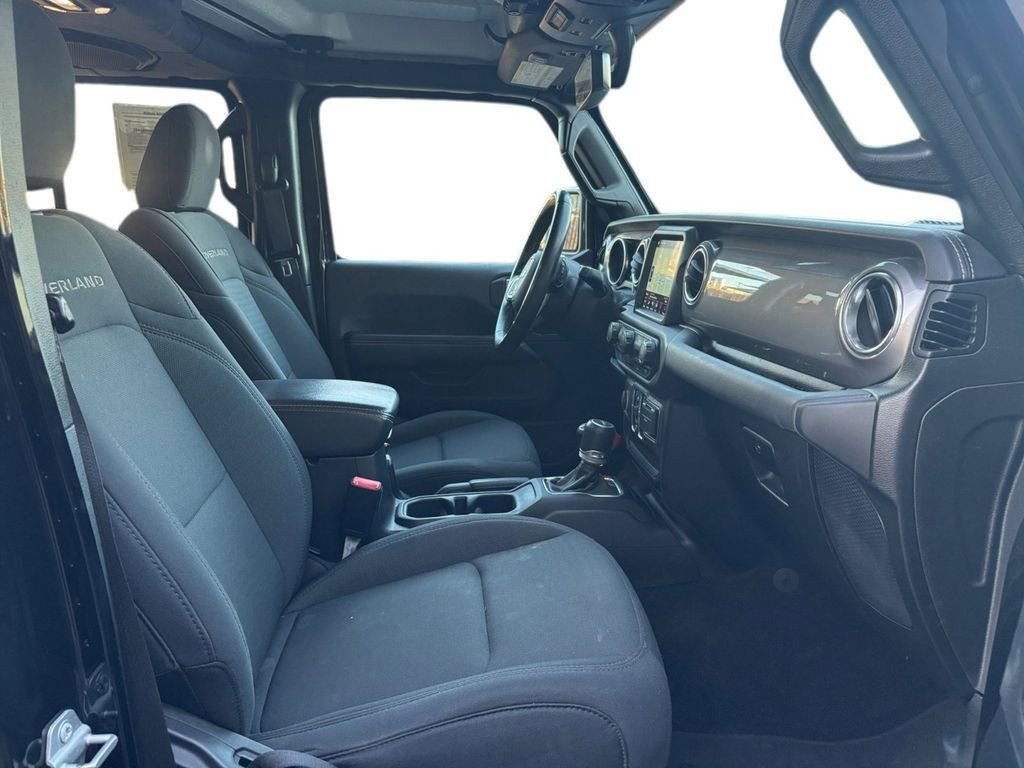 Used 2021 Jeep Gladiator Overland image 78