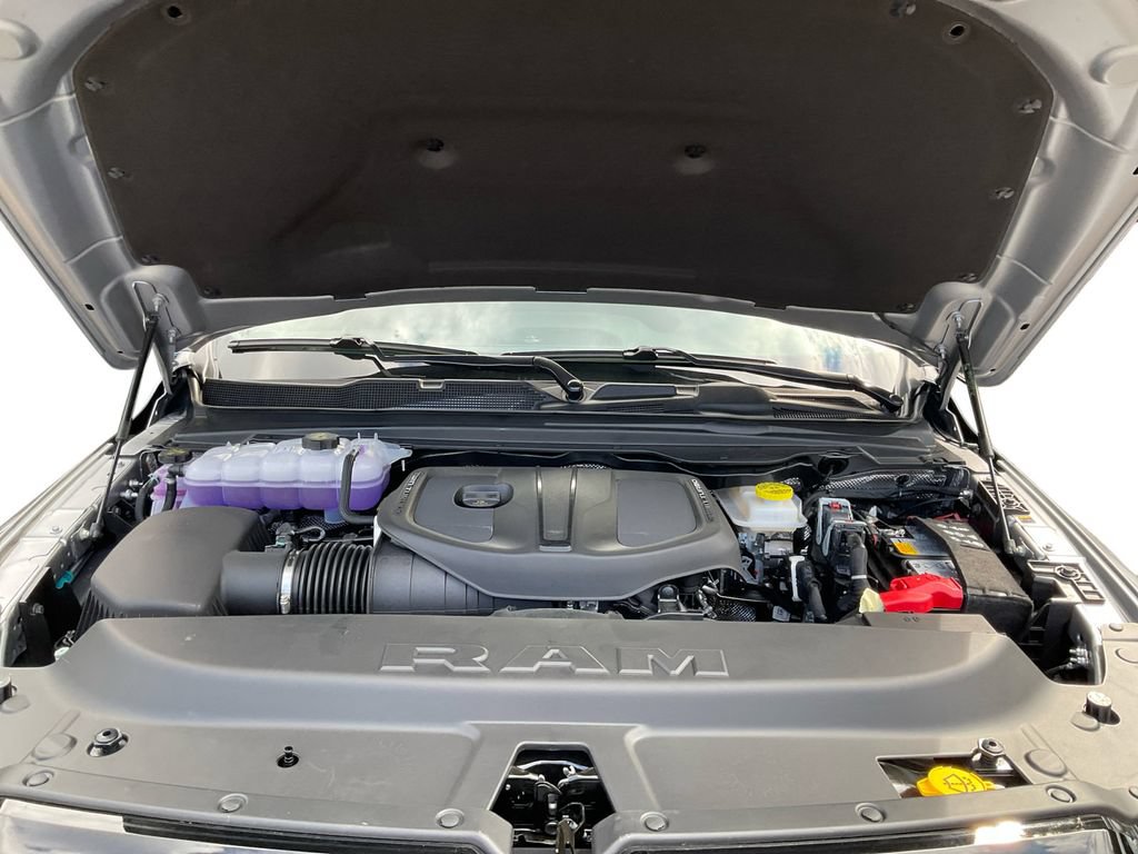 New 2026 RAM 1500 Big Horn AWD/4WD image 14