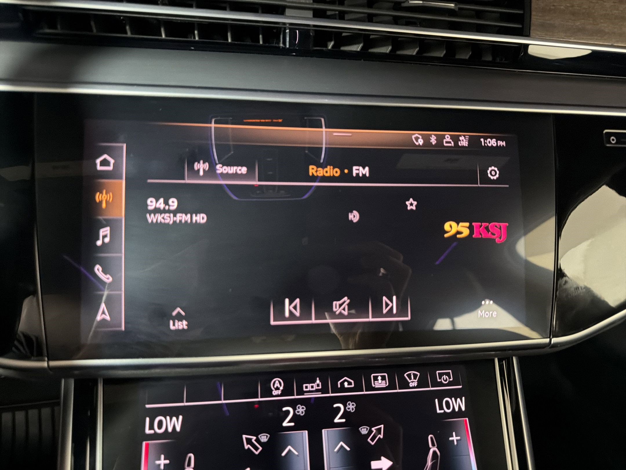 Used 2020 Audi A8 L 3.0T w/ Executive Package AWD/4WD image 19