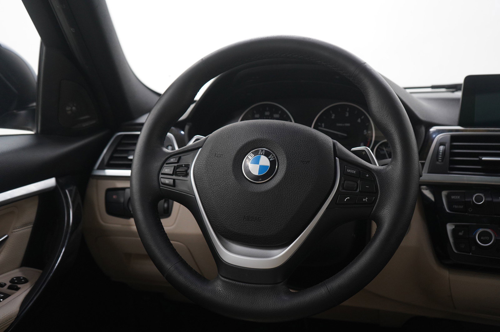 Used 2017 BMW 328d xDrive Sedan image 14