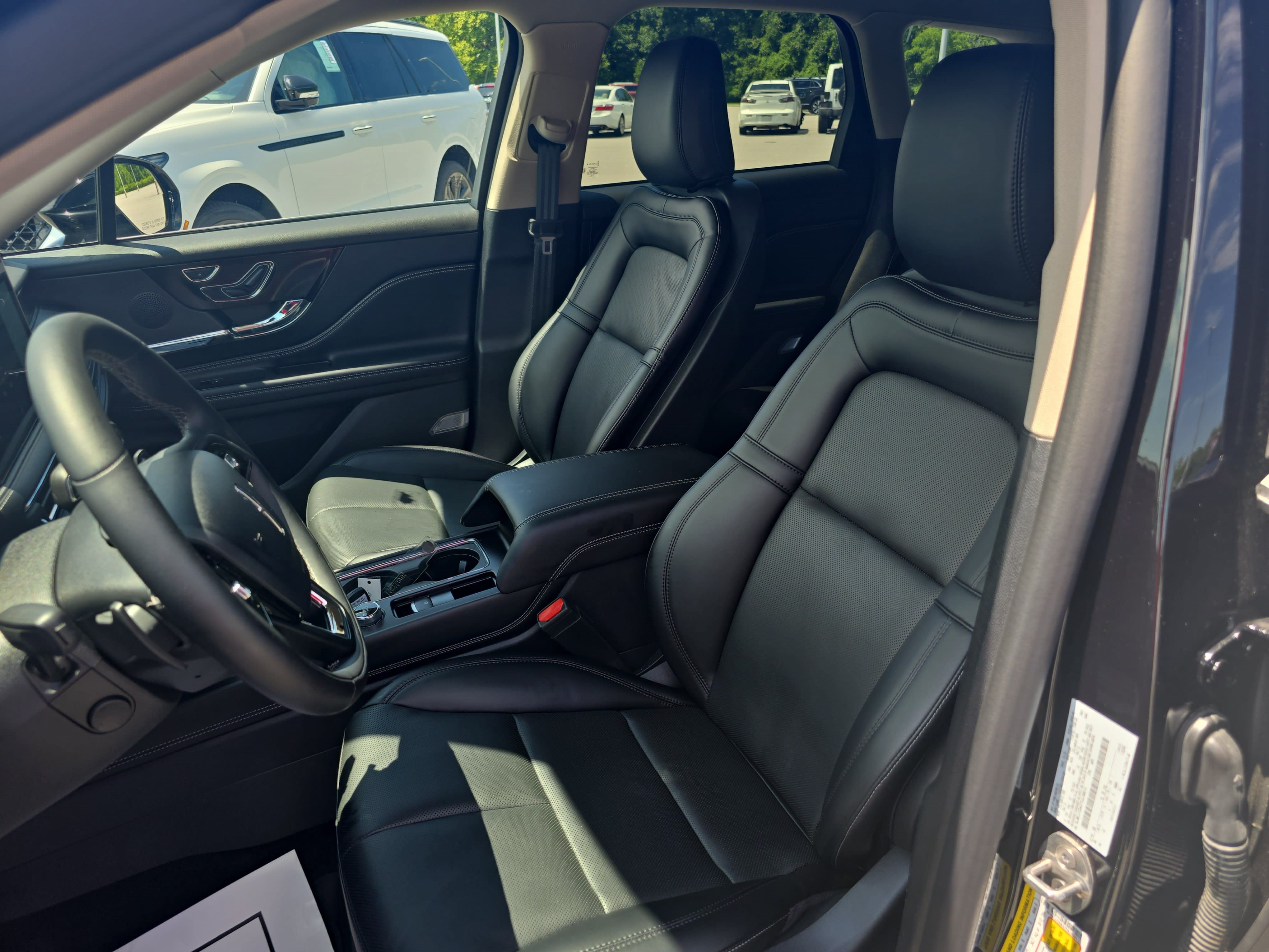 New 2026 Lincoln Corsair Premiere AWD/4WD image 14