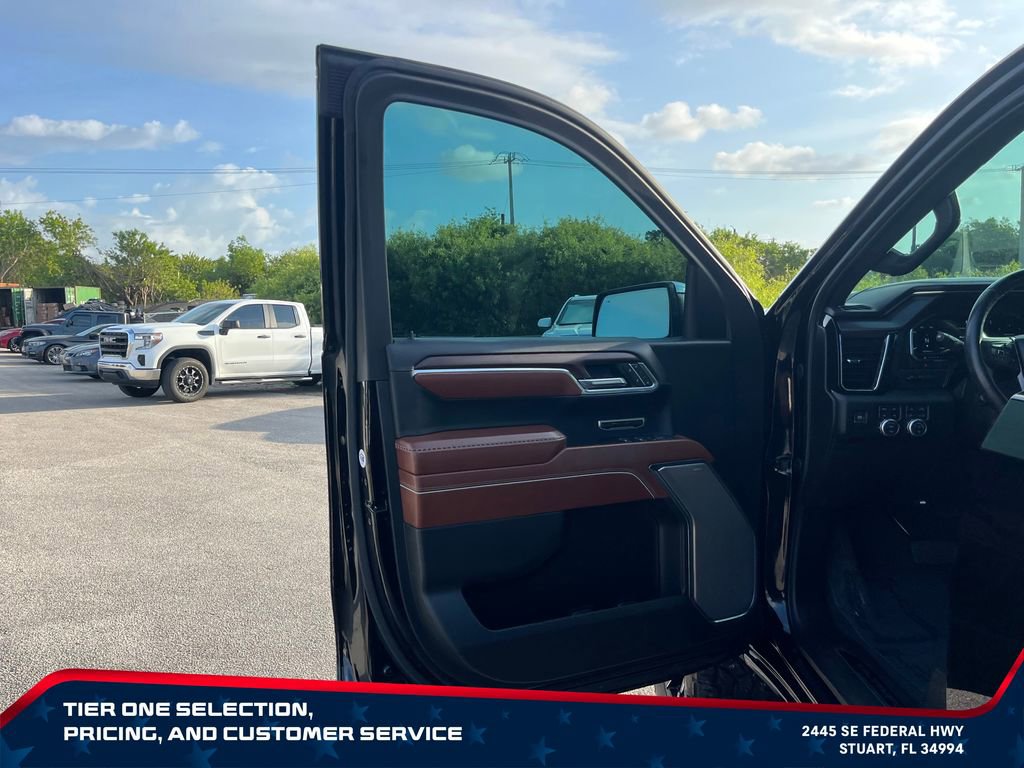Used 2024 GMC Sierra 1500 Denali Ultimate AWD/4WD image 10