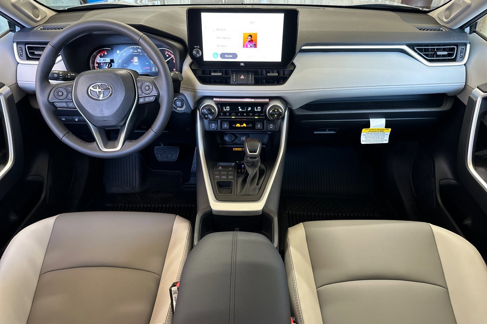 New 2025 Toyota RAV4 XLE Premium image 15