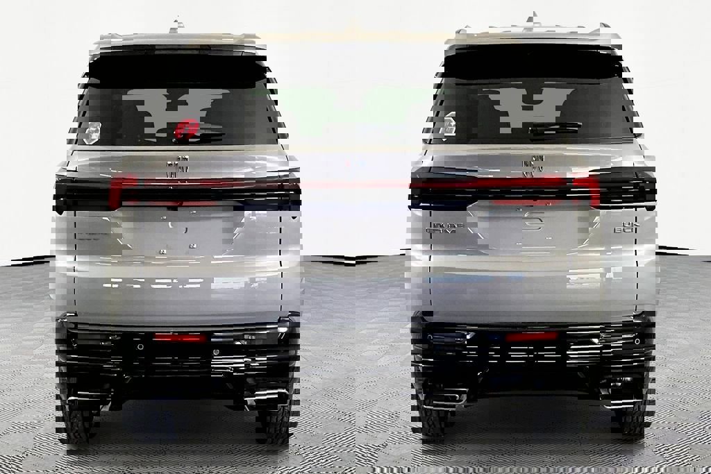 New 2026 Buick Enclave Sport Touring w/ Super Cruise Package image 5