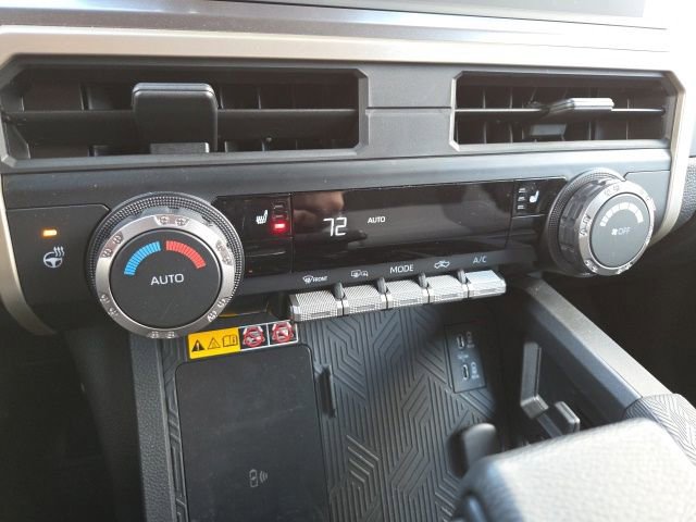 Used 2024 Toyota Tacoma TRD Sport image 17