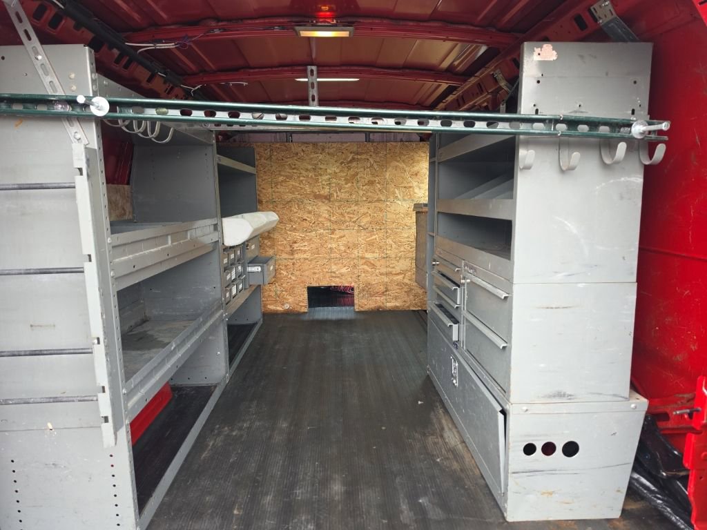 Used 2009 GMC Savana 3500 w/ Power Package image 6