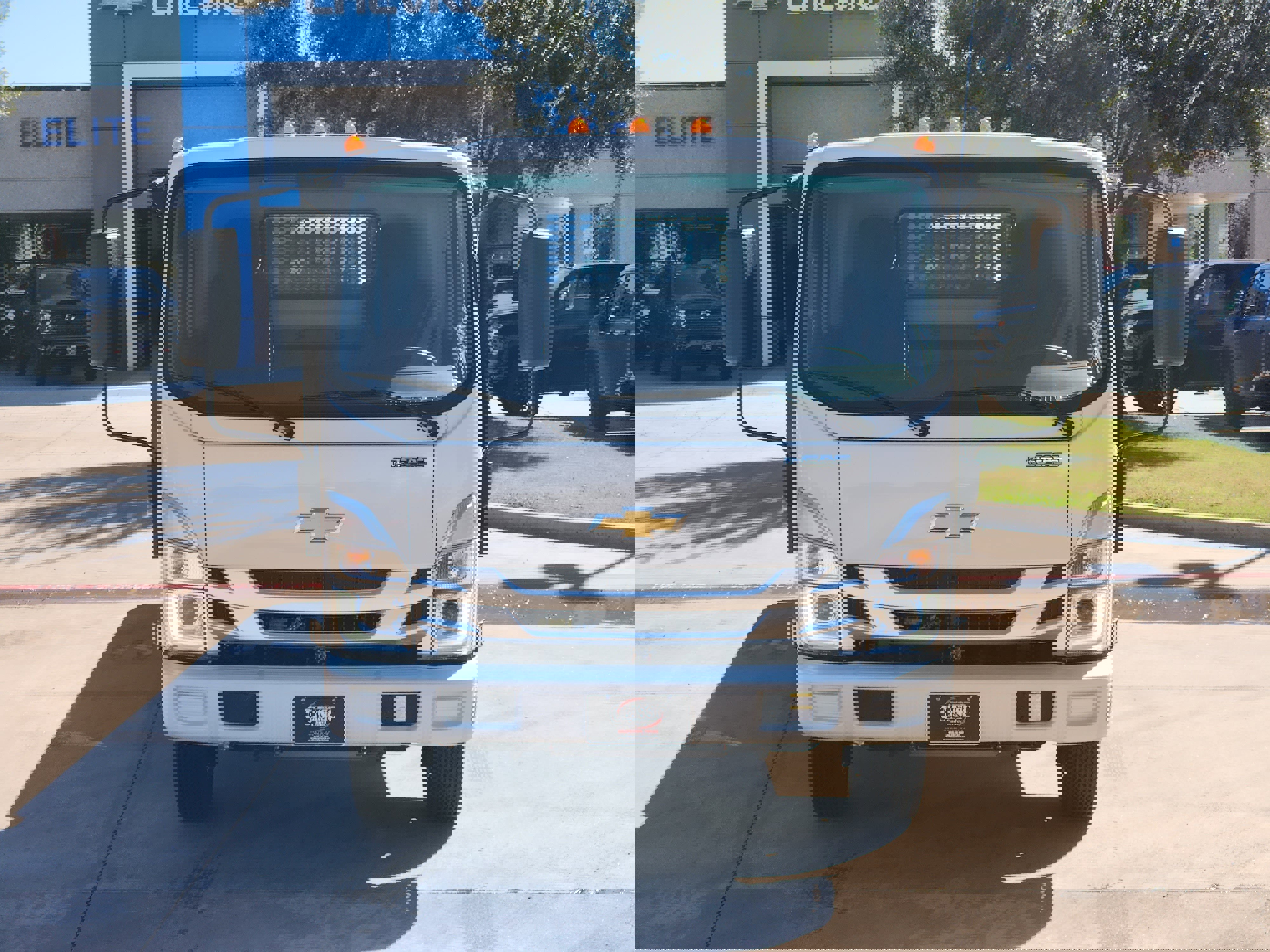 New 2024 Chevrolet Low Cab Forward image 9