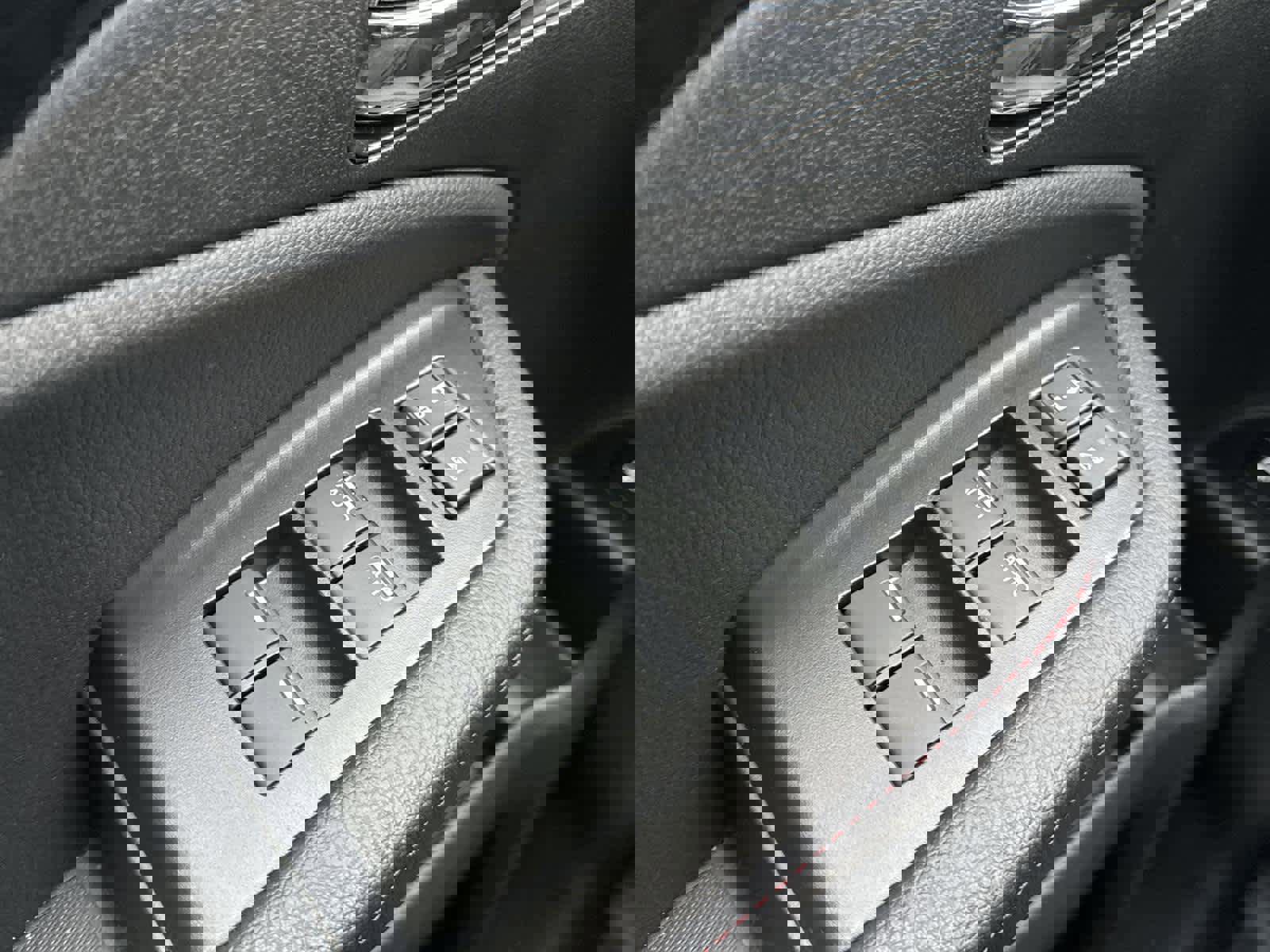 Used 2025 Honda Ridgeline Black Edition image 23